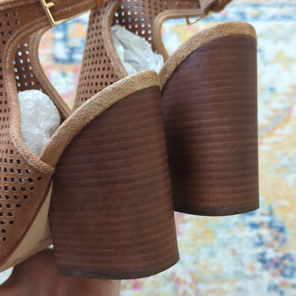 Tory Burch Jessie Perforated Suede Leather Peep Toe High Heel Booties Brown 6.5 - Picture 16 of 16